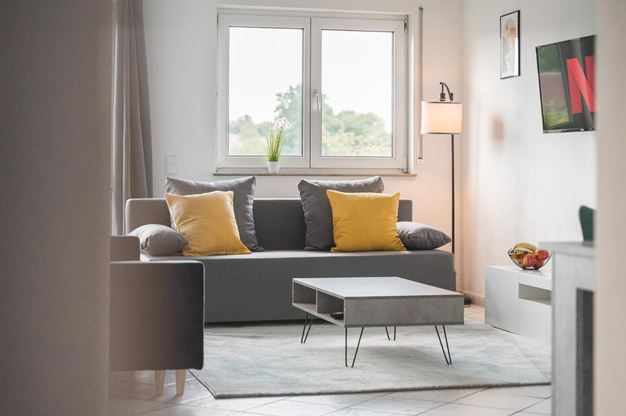 Sunshine - 4 Personen Airport Messe Mit Tg-Garage Apartment Ostfildern Bagian luar foto